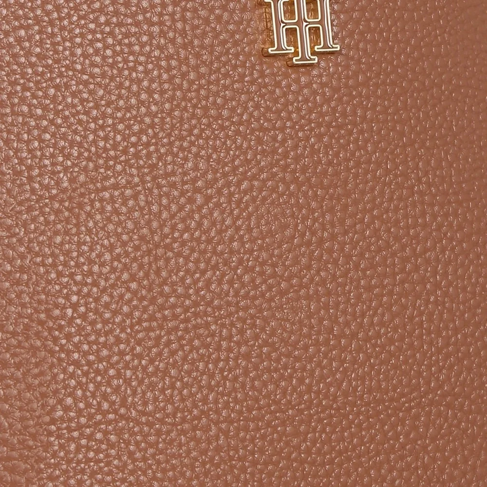 Tommy Hilfiger NWOT Cognac solid satchel bag - Picture 8 of 9